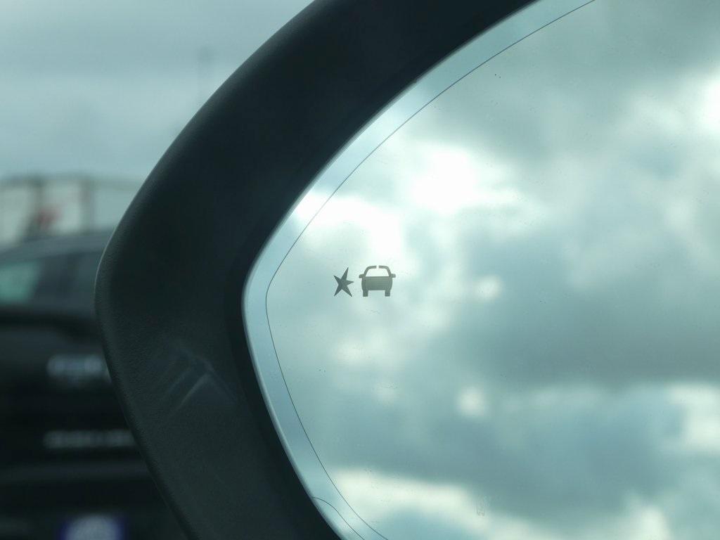 new 2025 Buick Envision car, priced at $40,900