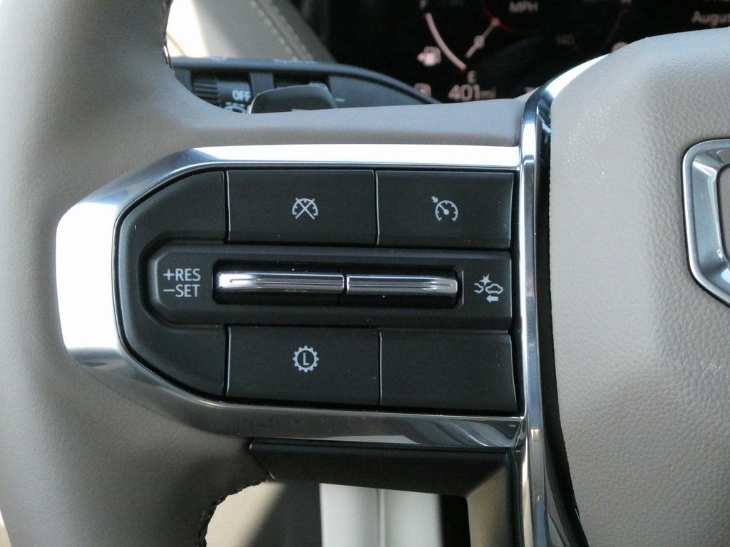 new 2025 GMC Yukon XL car, priced at $93,160