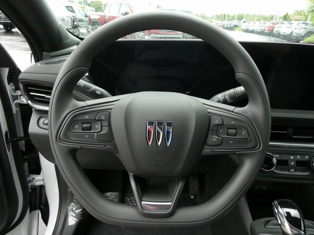 new 2025 Buick Envista car, priced at $24,943