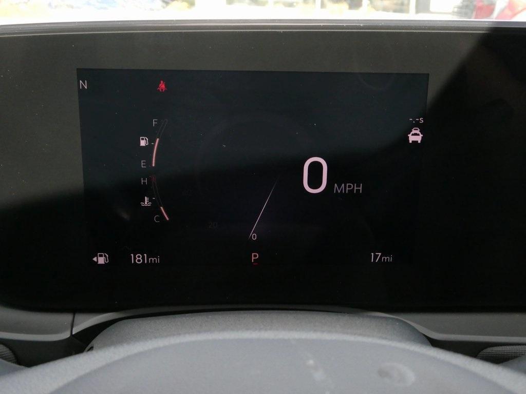 new 2025 Buick Envista car, priced at $24,187