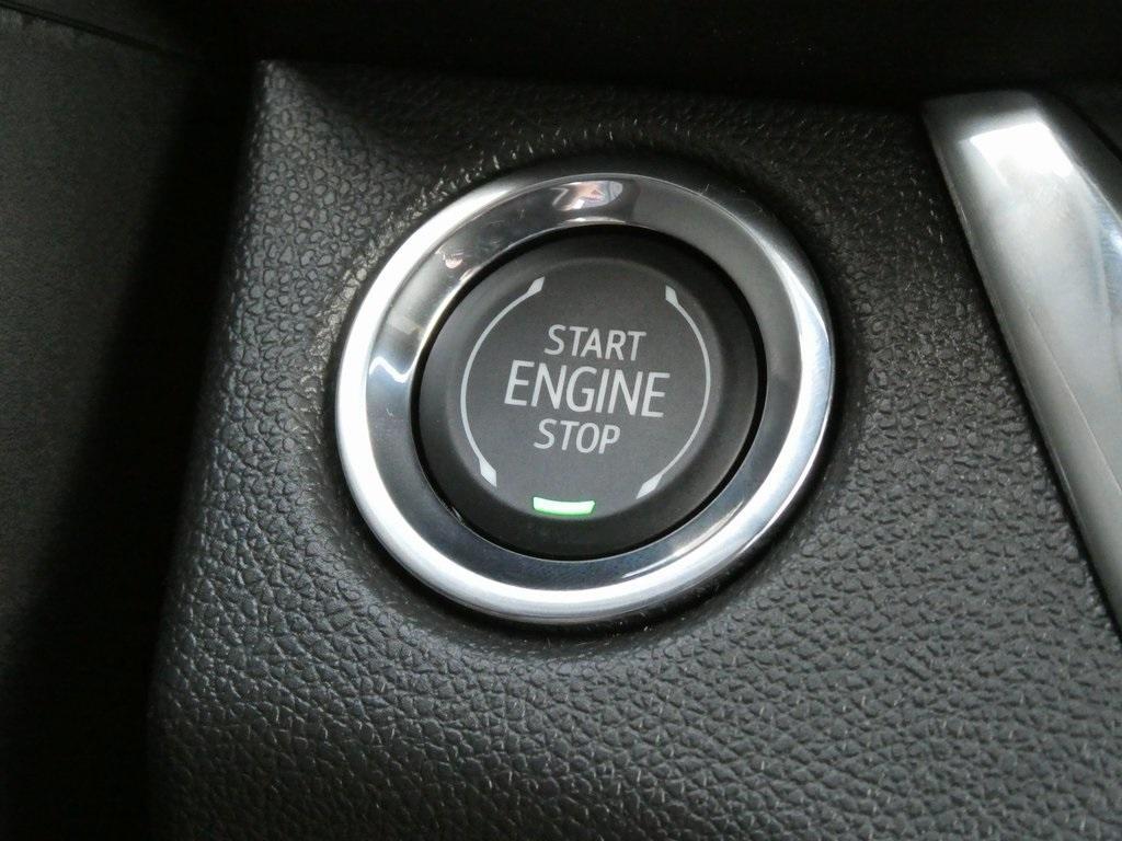 new 2025 Buick Envista car, priced at $24,187