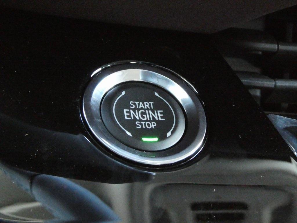 new 2025 Buick Envision car, priced at $42,423