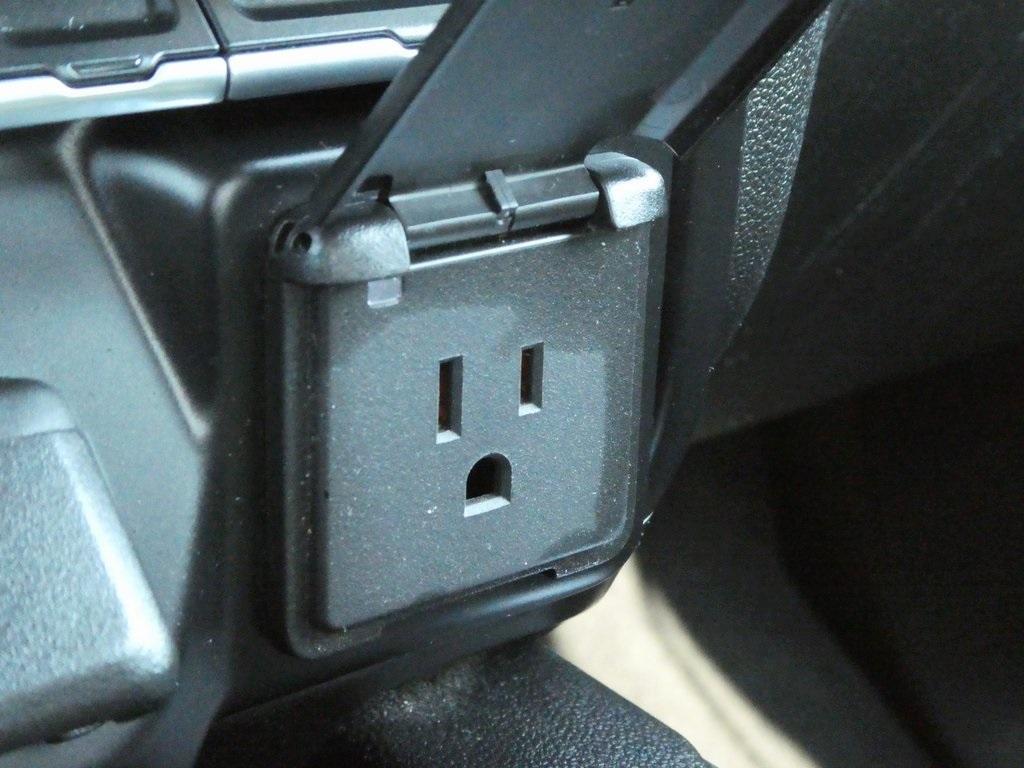 used 2019 GMC Sierra 1500 car, priced at $36,244