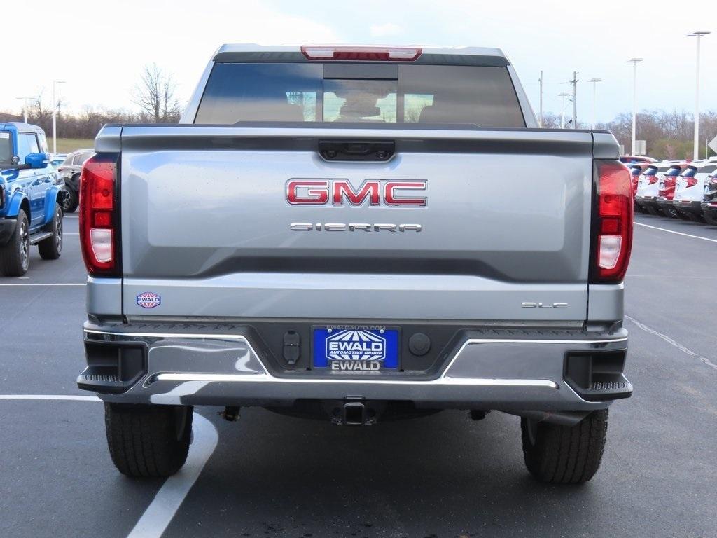 new 2024 GMC Sierra 1500 car, priced at $49,000