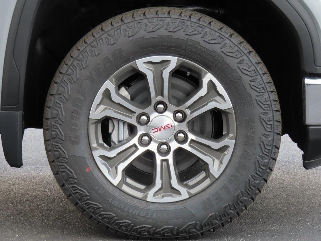 new 2024 GMC Sierra 1500 car, priced at $49,000