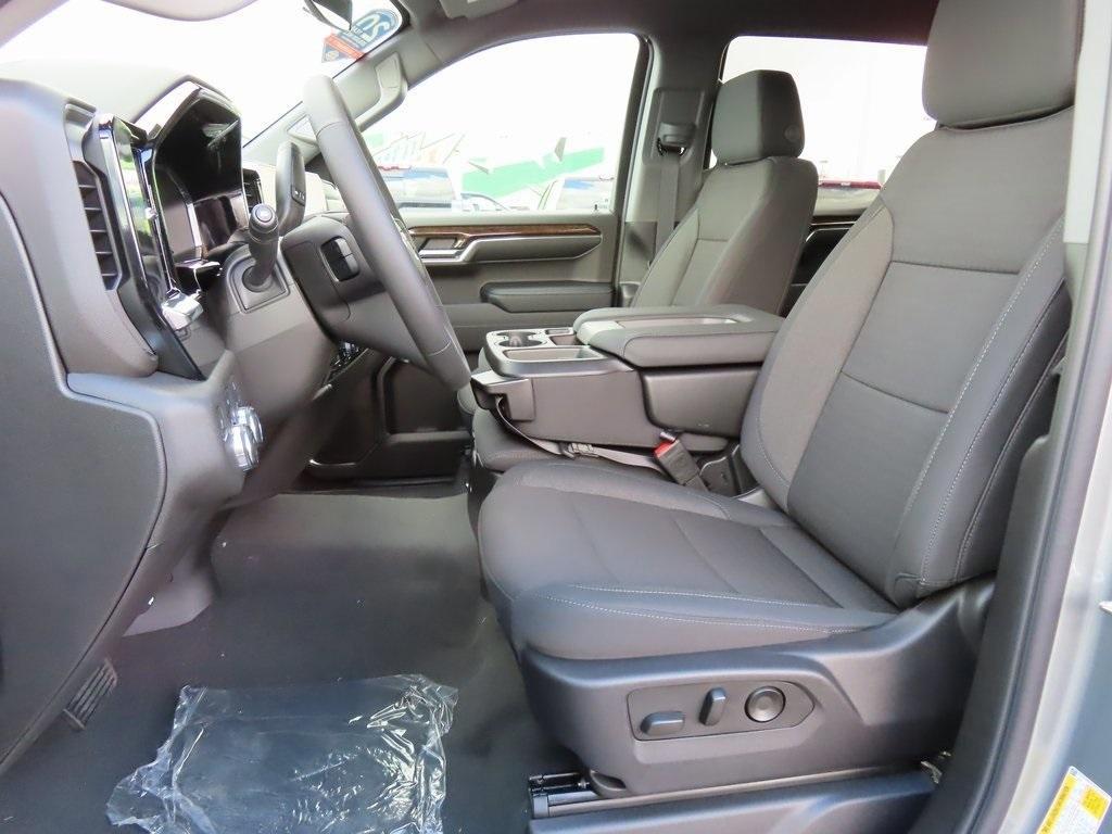 new 2024 GMC Sierra 1500 car, priced at $49,000
