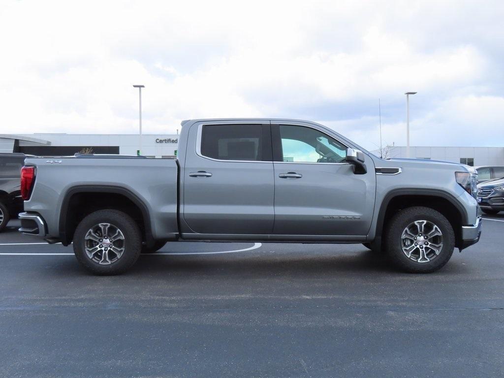 new 2024 GMC Sierra 1500 car, priced at $49,000
