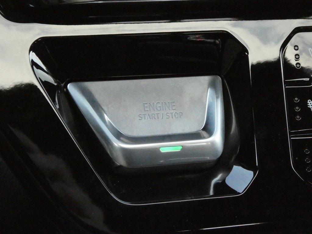 new 2025 GMC Sierra 1500 car, priced at $69,594