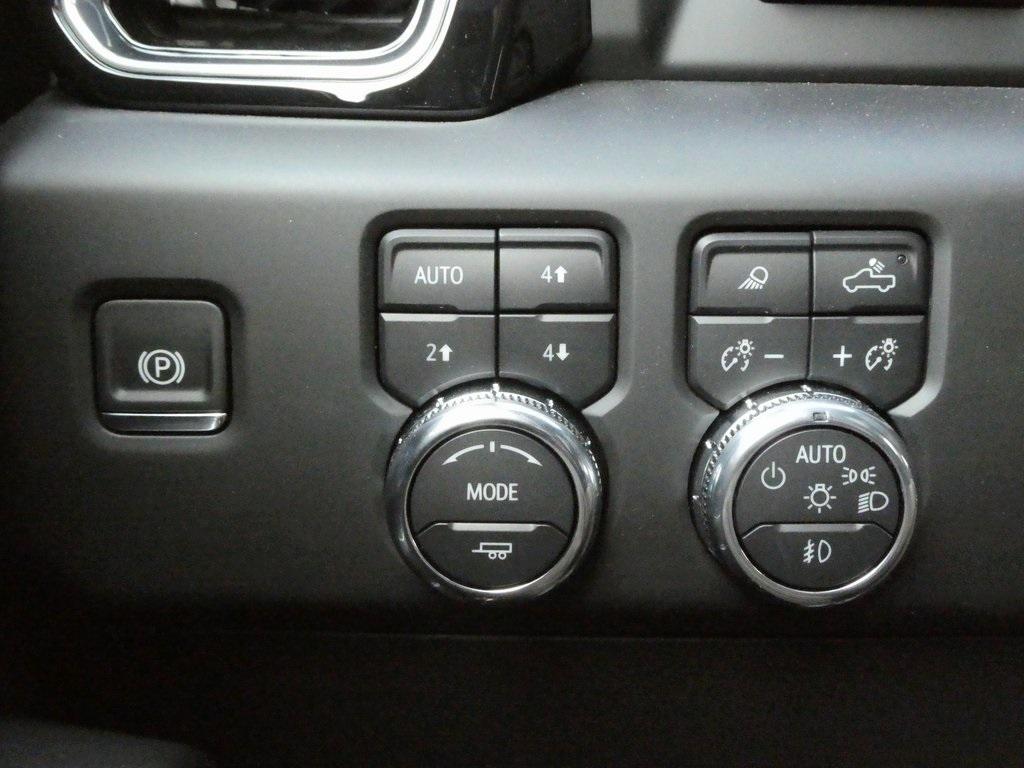 new 2025 GMC Sierra 1500 car, priced at $69,594