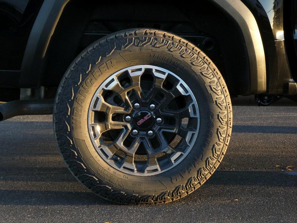 new 2026 GMC Canyon car, priced at $48,265