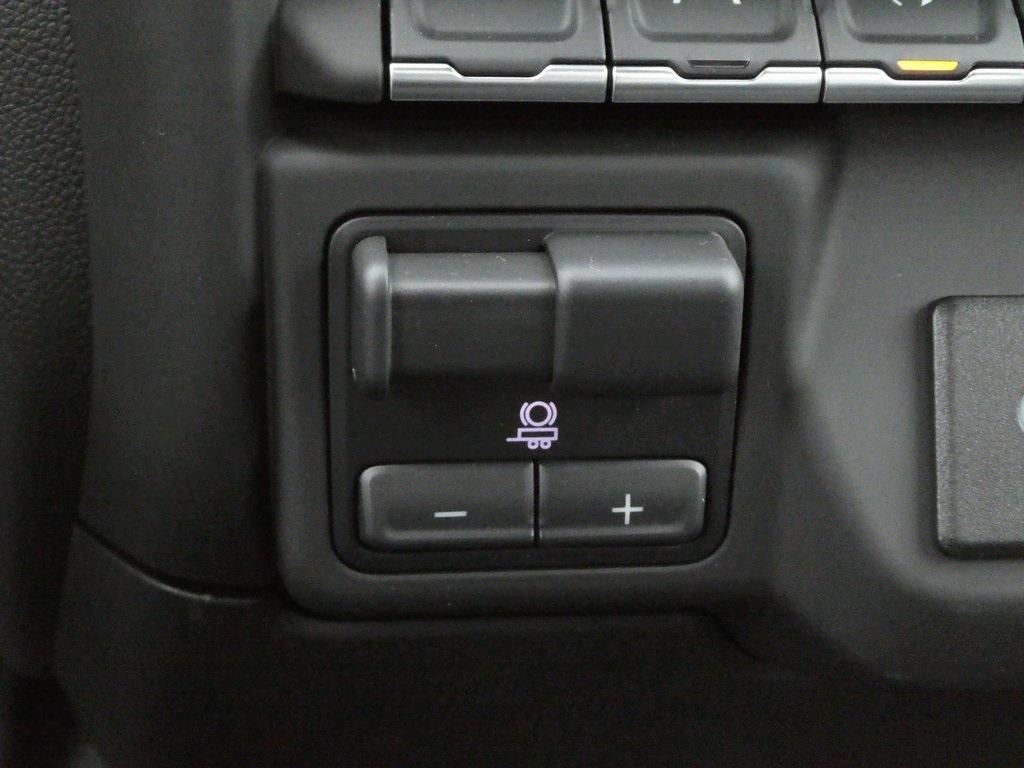 new 2025 GMC Sierra 1500 car, priced at $42,517