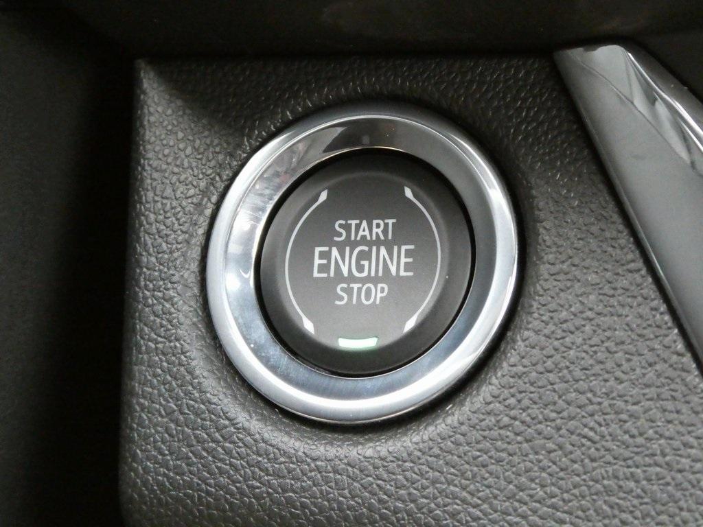 new 2025 Buick Envista car, priced at $26,093