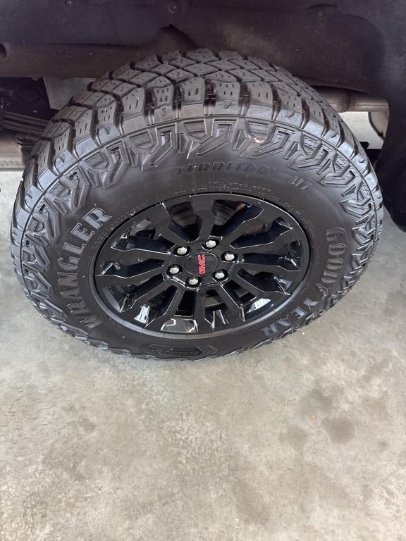 used 2023 GMC Sierra 1500 car, priced at $57,306