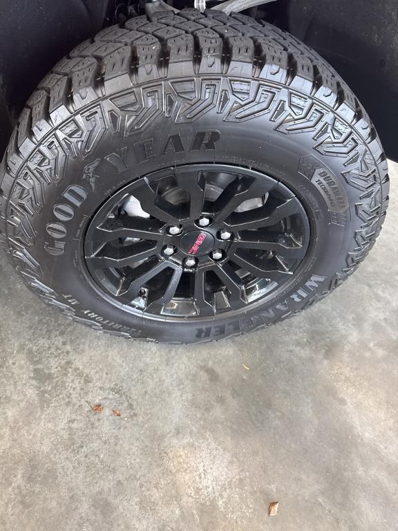 used 2023 GMC Sierra 1500 car, priced at $57,306