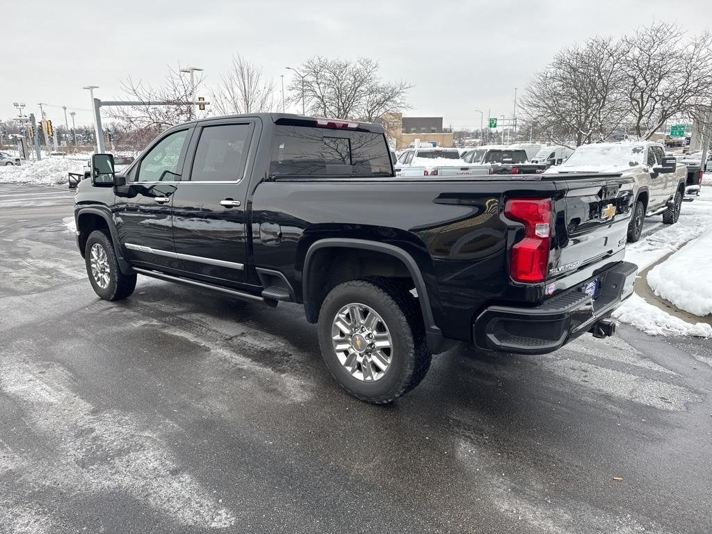 used 2024 Chevrolet Silverado 2500 car, priced at $62,490