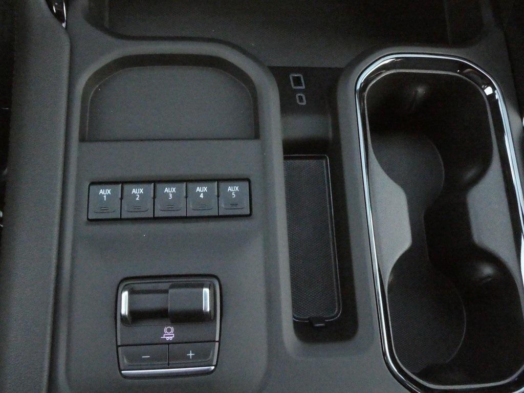 new 2025 GMC Sierra 2500 car, priced at $76,430