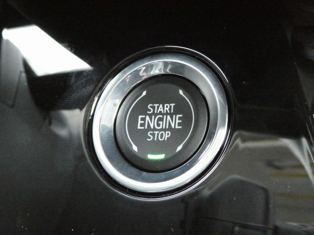 new 2025 Buick Envision car, priced at $38,451