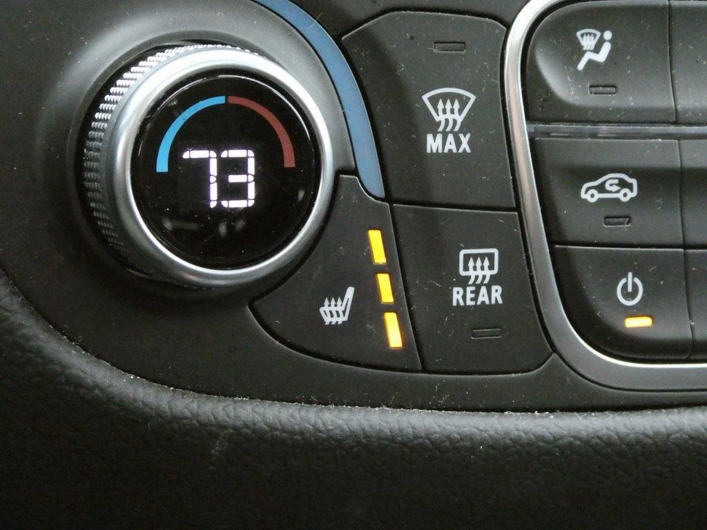 used 2023 Chevrolet Equinox car, priced at $24,270