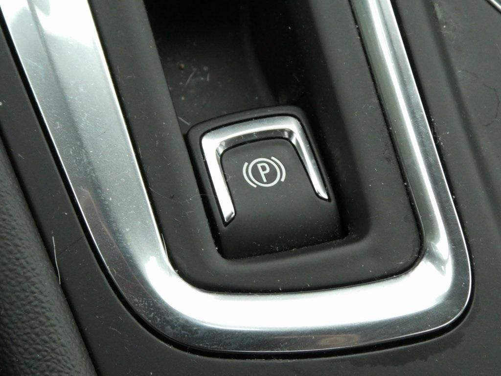 used 2023 Chevrolet Equinox car, priced at $24,270