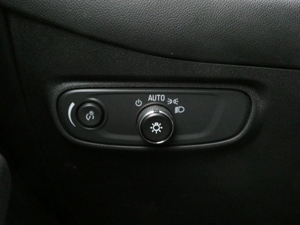 used 2023 Chevrolet Equinox car, priced at $24,270