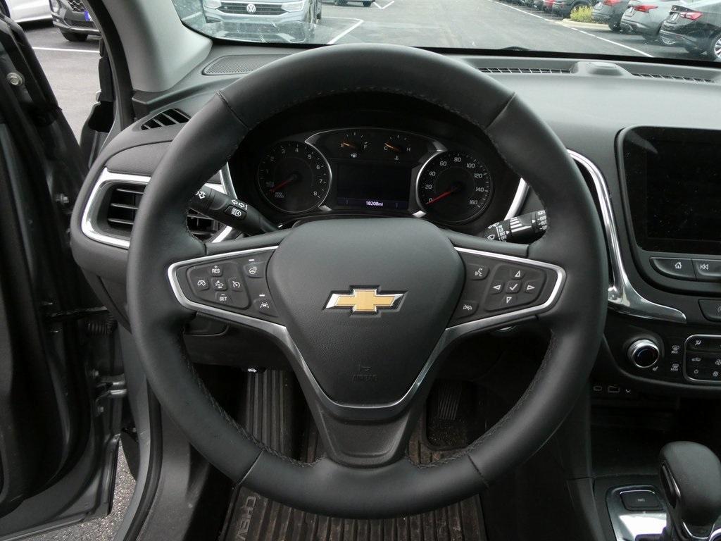used 2023 Chevrolet Equinox car, priced at $24,270