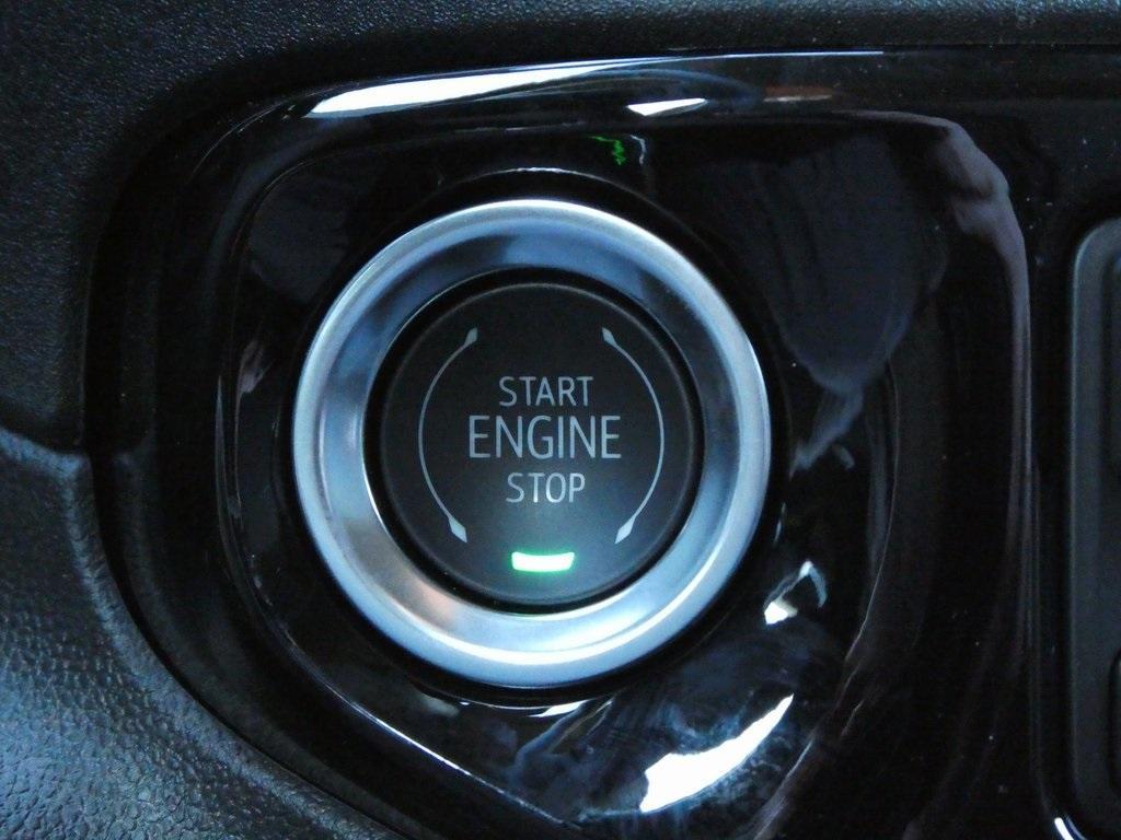 new 2025 GMC Sierra 1500 car, priced at $50,741