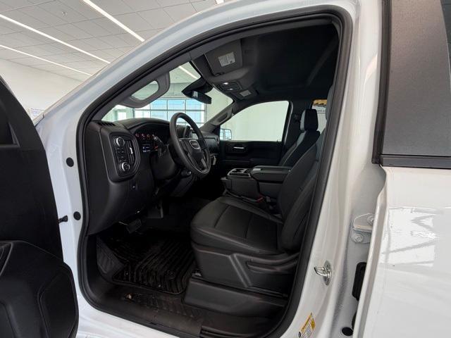 new 2025 GMC Sierra 1500 car, priced at $45,576