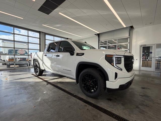 new 2025 GMC Sierra 1500 car, priced at $45,576