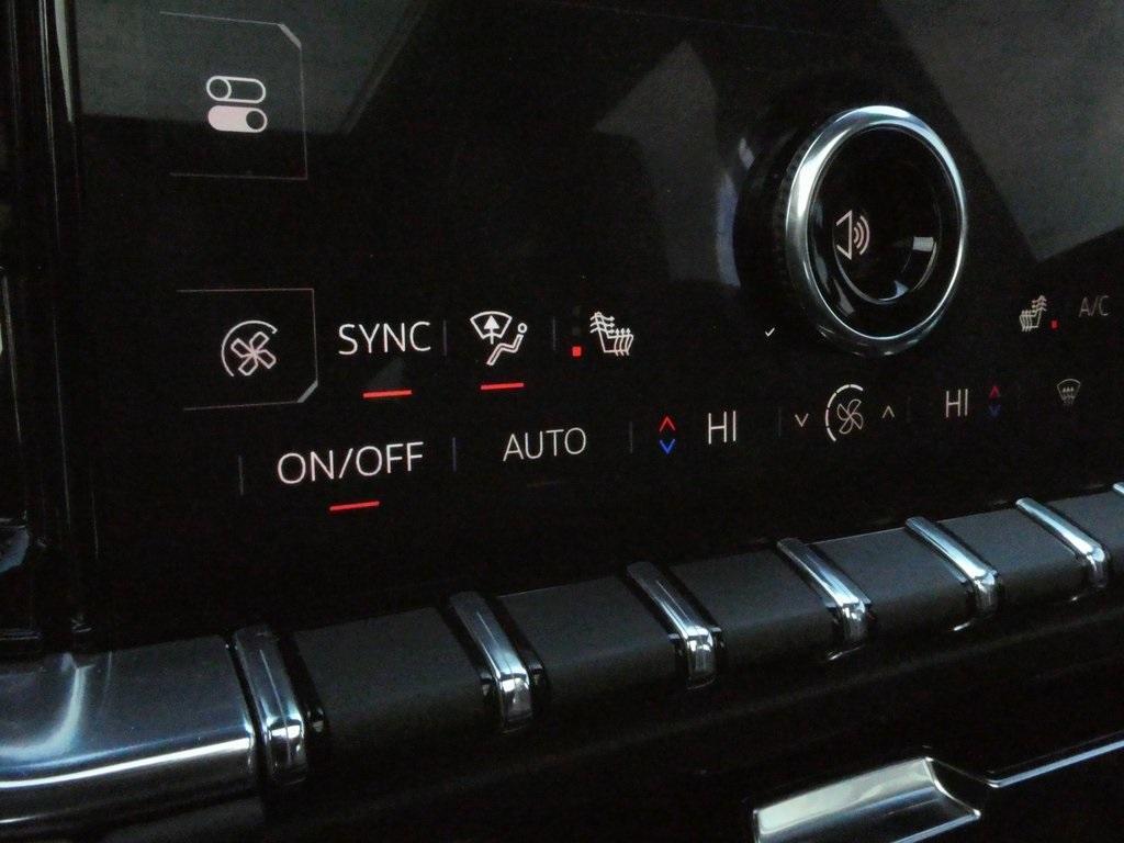 used 2025 GMC Yukon car, priced at $102,716