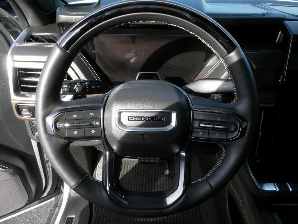 used 2025 GMC Yukon car, priced at $102,716