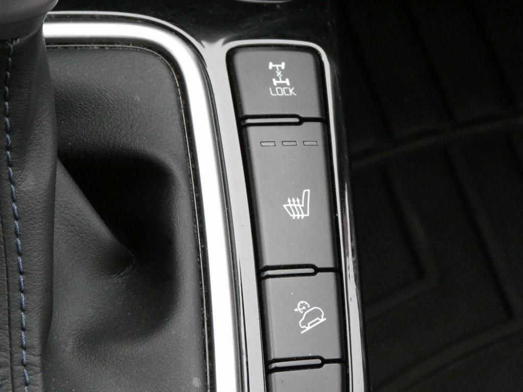 used 2023 Kia Seltos car, priced at $21,651