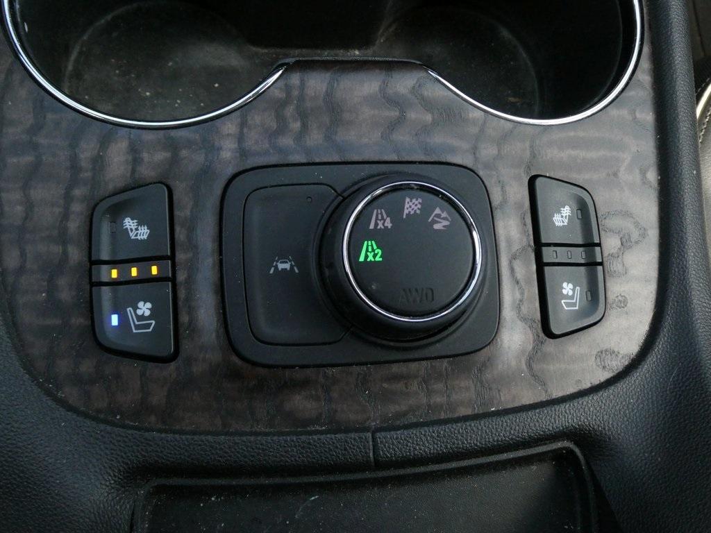 used 2020 GMC Acadia car, priced at $25,066