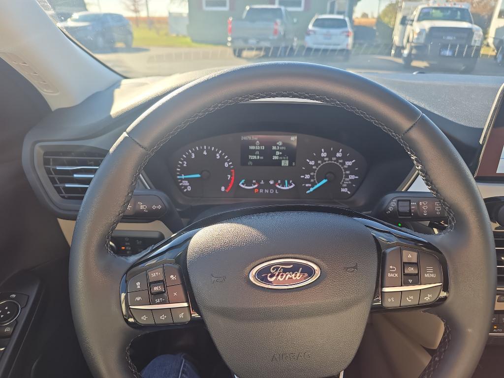 used 2022 Ford Escape car, priced at $22,995