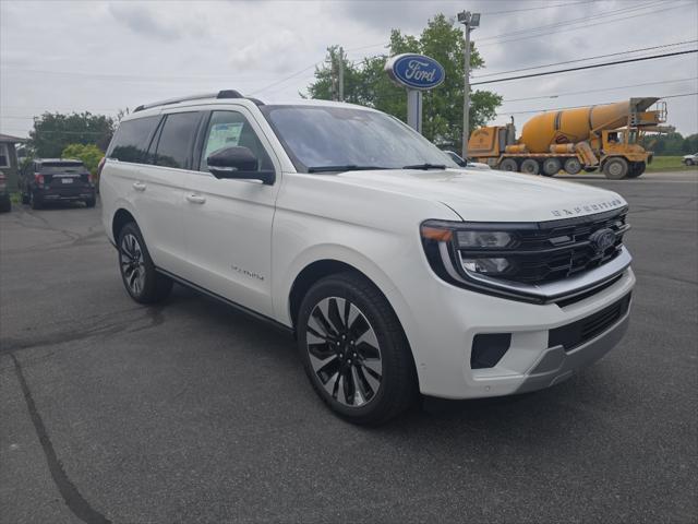 new 2025 Ford Expedition car, priced at $79,995