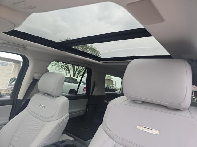 new 2025 Ford Expedition car, priced at $79,995