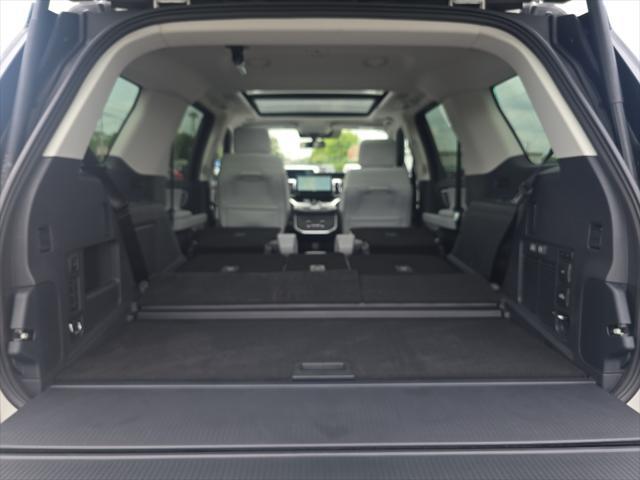 new 2025 Ford Expedition car, priced at $79,995