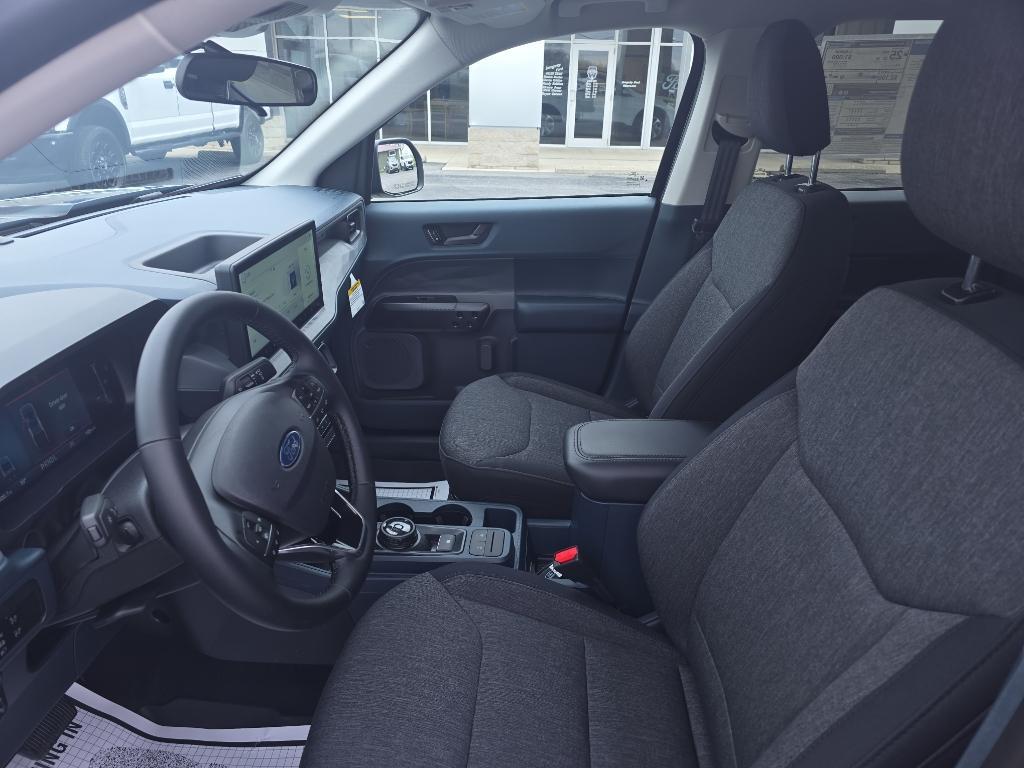 new 2025 Ford Maverick car, priced at $38,995