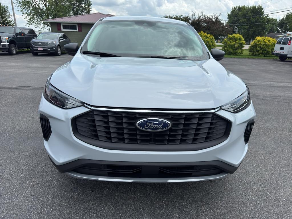 new 2025 Ford Escape car, priced at $31,995