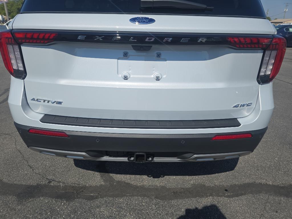 new 2025 Ford Explorer car, priced at $46,995