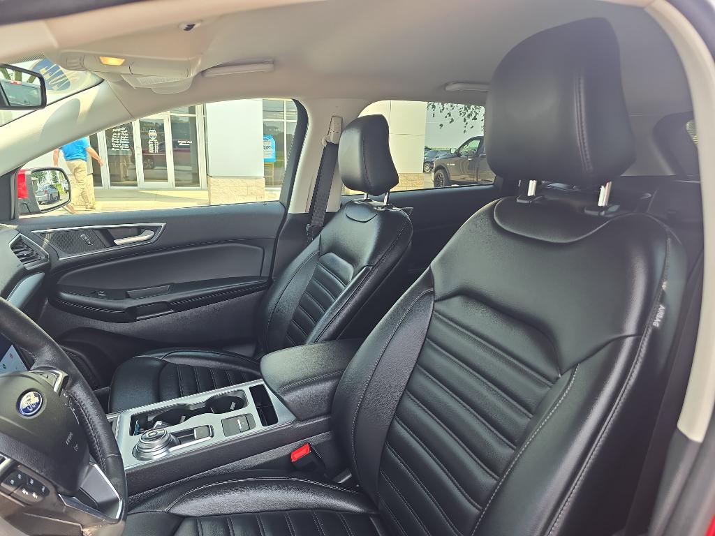 used 2022 Ford Edge car, priced at $26,995