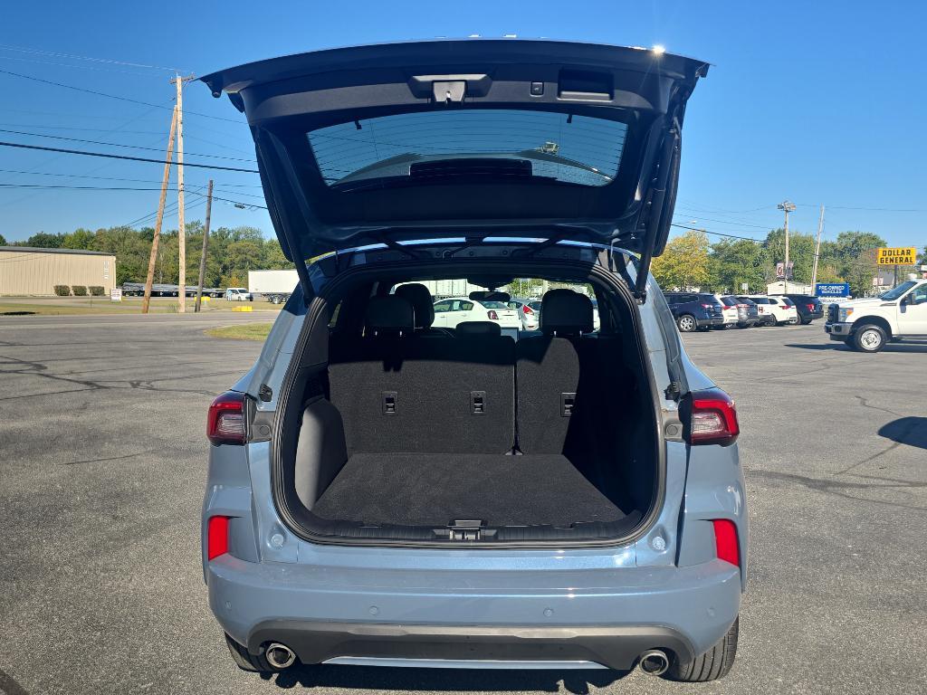used 2024 Ford Escape car, priced at $25,995