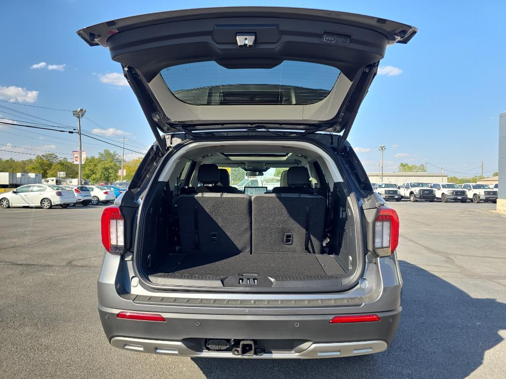 new 2025 Ford Explorer car, priced at $47,995