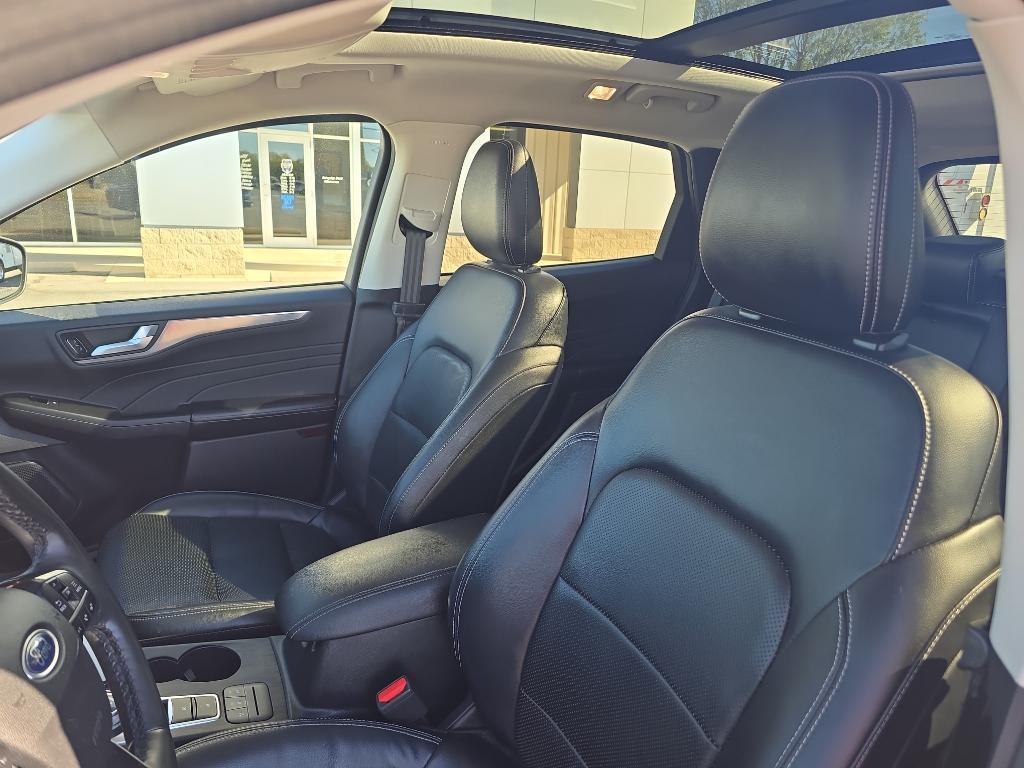 used 2022 Ford Escape car, priced at $20,995