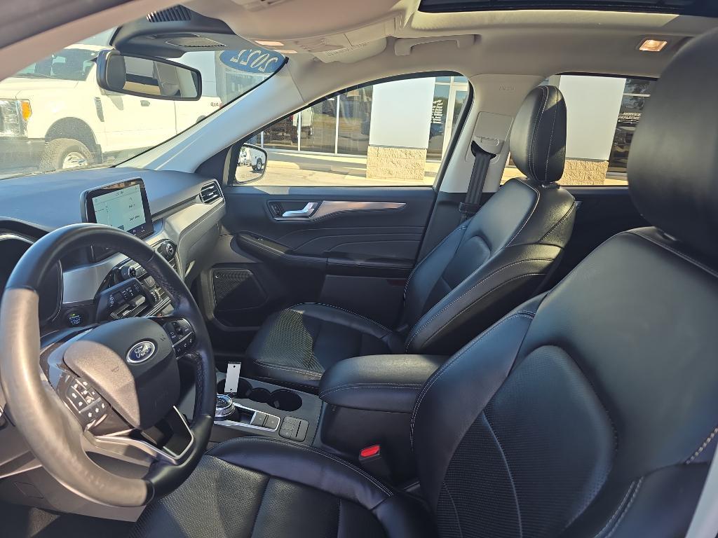 used 2022 Ford Escape car, priced at $20,995