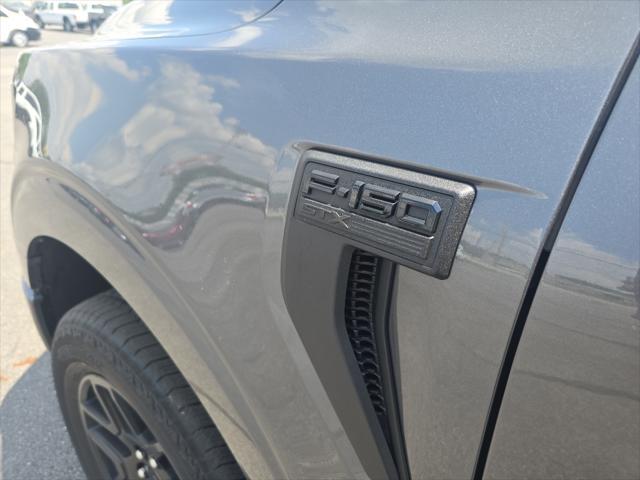 new 2025 Ford F-150 car, priced at $51,095