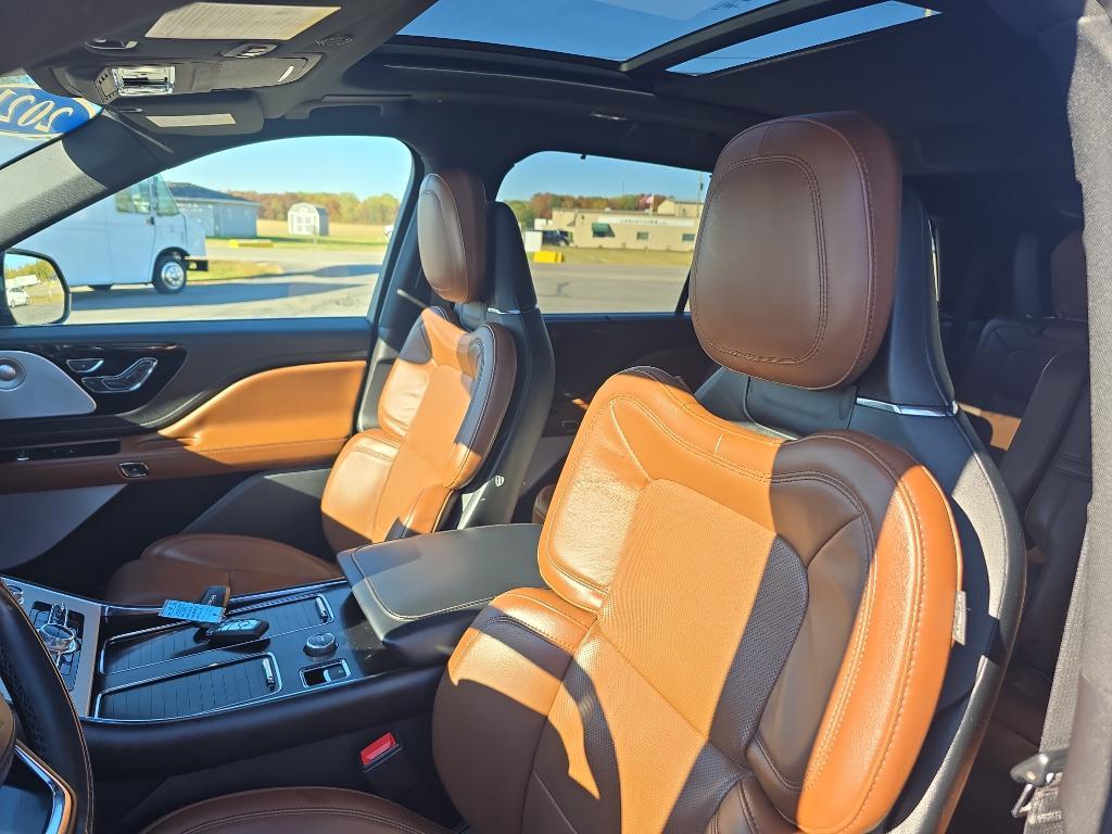 used 2021 Lincoln Aviator car, priced at $39,995