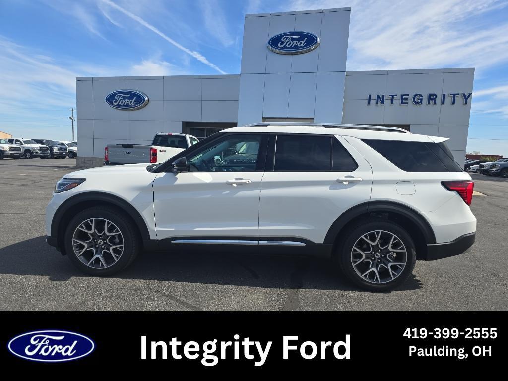new 2025 Ford Explorer car, priced at $59,995