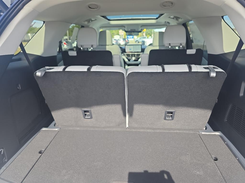 new 2025 Ford Explorer car, priced at $59,995