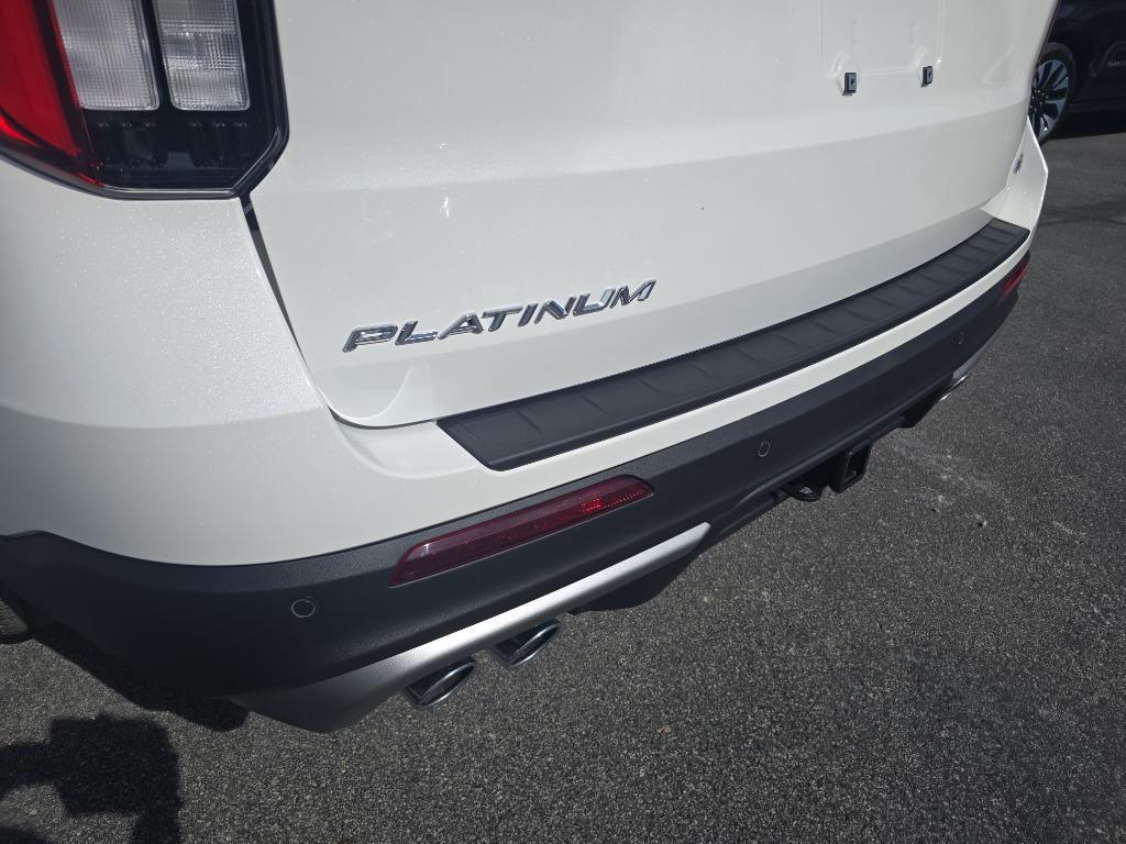 new 2025 Ford Explorer car, priced at $59,995