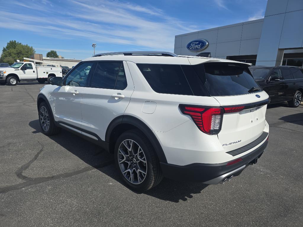 new 2025 Ford Explorer car, priced at $59,995